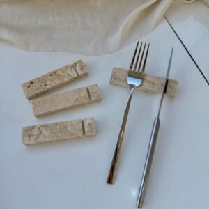 Travertine Muse: Butik Sofra Aksesuarı Serisi